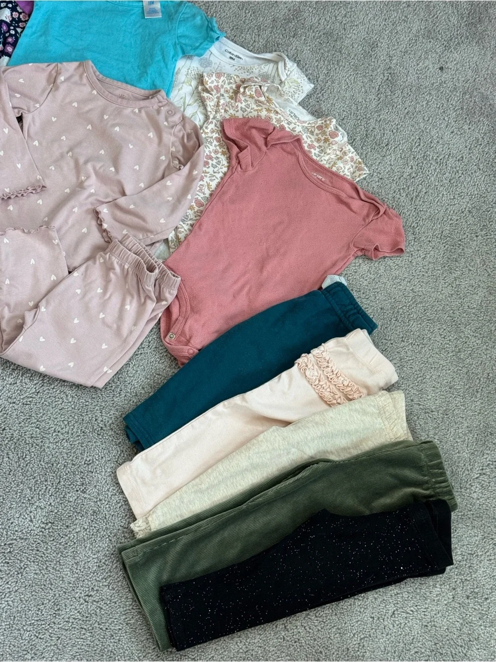 Baby girls clothing bundle size 12-18 months